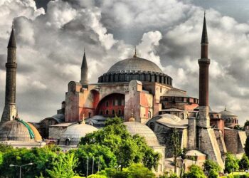 UNESCO: Ayasofya’nın isminin değiştirilmesi için onayımız gerekir