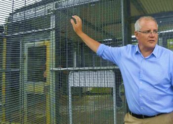 Avustralya göçmenlerin tedavisi için Noel Adası’nı sağlık merkezi olarak kullanacak