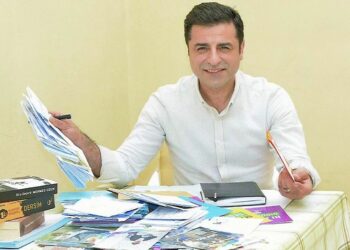 Demirtaş’a, ödül vermeye gelen heyet geri çevrildi