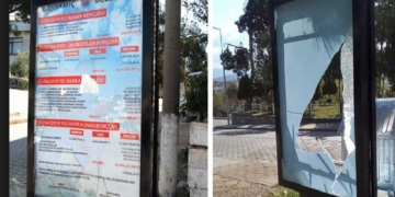 AKP’nin borcunun afişle duyurulduğu bilboardlar parçalandı