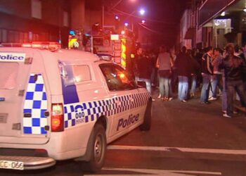 Melbourne’de gece kulübüne silahlı saldırı: Çok sayıda yaralı var