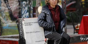 Anne Ünzüle Araz, Alexis’in vurulduğu yerde Meriç’te kaybolan oğlunu arıyor