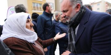 Ayhan Bilgen: Kars Belediyesi’nden belge kaçırılıyor