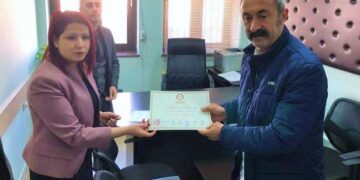 Kayyım, Belediye’nin içini boşaltmış: Mazbatayı alan Tunceli’nin ‘Komünist Başkanı’na kasa şoku