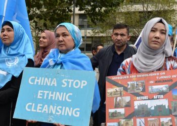 Melbourne’de Çin protesto edildi: Uygurlara yönelik soykırım politikalarını durdurun