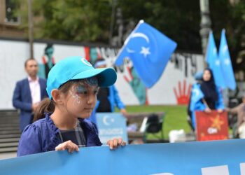 Melbourne’de Çin protesto edildi: Uygurlara yönelik soykırım politikalarını durdurun