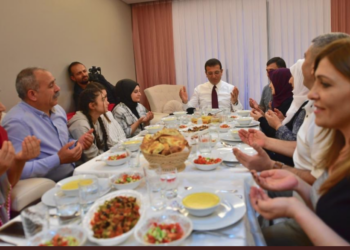 İmamoğlu: Sahadayım, ben İstanbul’u İBB Başkanı olarak dolaşıyorum