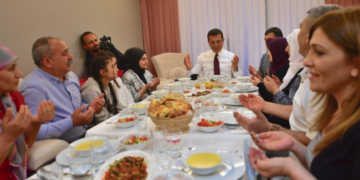 İmamoğlu: Sahadayım, ben İstanbul’u İBB Başkanı olarak dolaşıyorum