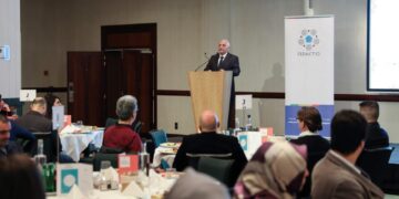Diyalog iftarına katılan Belçikalı siyasetçiler: Birçoğunuzun ailesi Türkiye’de zor şartlarda, onların yerini doldurmaya çalışacağız