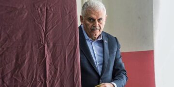 Binali Yıldırım’a vatandaştan seçim tepkisi: Seçimi iptal etmek size yakışmadı