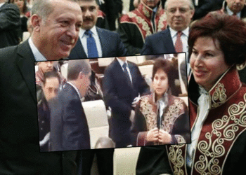 Erdoğan’a cübbe ilikleyen Danıştay Başkanı: Yargıya yandaş eleştirisi yapılmamalı