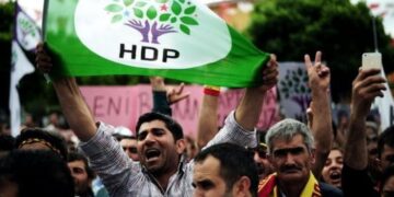 İçişleri Bakanlığı 9 HDP’li meclis üyesini görevden aldı, çoğunluk AKP’ye geçti