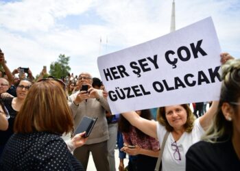 Ekrem İmamoğlu için seferberlik: Bir günde 5 milyon TL toplandı