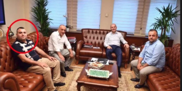 Uyuşturucudan tutuklanan AKP üyesi Süleyman Soylu ile doğum günü kutlamış