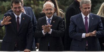 Kılıçdaroğlu, binlerce partiliye seslendi: Darbeyi 800 bin oyla çözdük