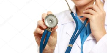 Kadınlara tecavüzü savunan Avustralyalı doktora ceza