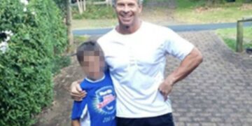 ‘James Bond gibi giyinen’ Avustralyalı dolandırıcıya 16 yıl hapis cezası