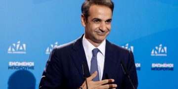 Yunanistan’ın yeni Başbakan’ı bebekken Türkiye’de mülteciymiş