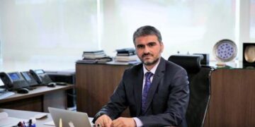 Ekrem İmamoğlu’na “Canımı veririm size bilgileri vermem” diyen Bilgi İşlem Daire Başkanı görevden alındı