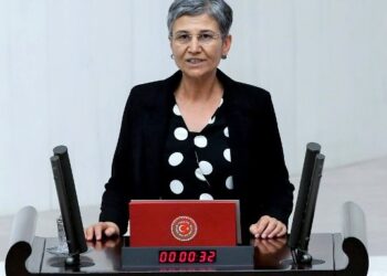 HDP Milletvekili Leyla Güven Meclis’te yemin etti