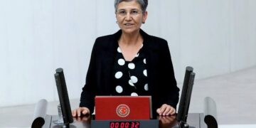 HDP Milletvekili Leyla Güven Meclis’te yemin etti