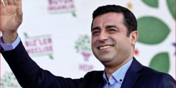 Tutukluluğunun devamına karar verilen Demirtaş: Ben bin yıl da cezaevinde kalsam Kürdüm, Kürt milliyetçisi değilim