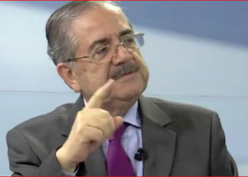 Taha Akyol: Keskin ideolojik kutuplaşmanın surlarında gedikler açan bir dip dalgası geliyor