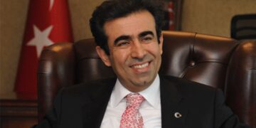 Kayyım Vali kıyıma başladı: İlk gününde 40 çalışanın işine son verdi