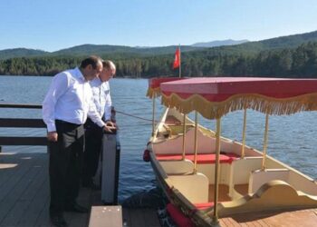 68 milyon lira borcu olan AKP’li Belediye, 80 bin liraya ‘saltanat kayığı’ aldı