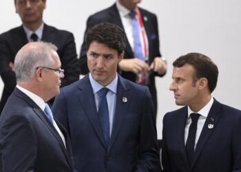 G7 Zirvesi’nde ikinci gün: İran Dışişleri Bakanı Cevad Zarif’ten sürpriz G7 ziyareti