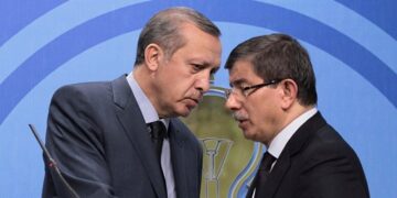 AKP’den ihraç olunan isimler konuştu: AKP siyasi iflasa doğru gidiyor