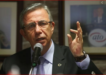 Mansur Yavuş, AKP’lilere, Meclis toplantısını terkettirdi: Çocukları istismar ediyorsunuz