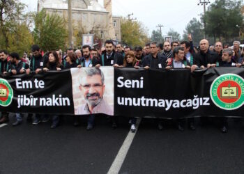 Tahir Elçi’nin katilini ortaya çıkartabilecek delilin Adli Tıp Kurumu’nda yokedilişinin belgesi