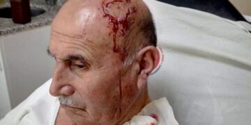 Yaşlı adam ‘Kürtçe konuştuğu için hastanede saldırıya uğradı’ iddiası