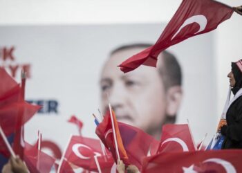Erdoğan, vatandaştan tam 21 kat fazla maaş alıyor