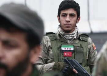 Türkiye’nin desteklediği Özgür Suriye Ordusu, Kürt ve Arap mülklerini yağmalıyor