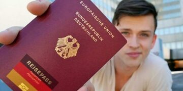 Alman vatandaşlığı için online başvuru dönemi başlıyor