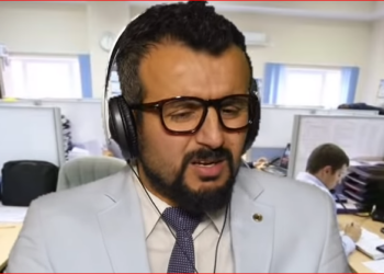 Mustafa Sarıtaş: Alo, Vatan Haini Bilgi Hattı, buyurun…