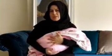 Atike Vatan “Bu devlet nerede” diye sordu, polis evini bastı