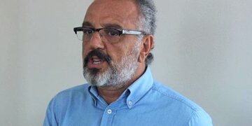 HDP’li Sırrı Sakık’tan kayyım tepkisi: Kalan HDP’li belediyeler çekilmeli