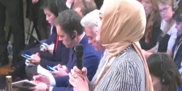 Trump’tan Havuz’un Yazarı Hilal Kaplan’a: Siz gazeteci olduğunuza emin misiniz?