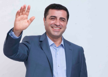 Selahattin Demirtaş: Beni yok etmek isteyenlere pabuç bırakacak değilim