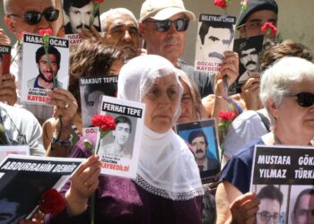 Cumartesi Anneleri: JİTEM tarafından katledilen yurttaşlar için adalet talep ediyoruz