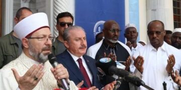 Meclic Başkanı Şentop, Cibuti’de cami açılışına maliyeti 744 bin lira olan uçakla gitti