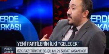 Stratejist Özkiraz: 28 Şubat ölmedi, Külliyede yaşıyor