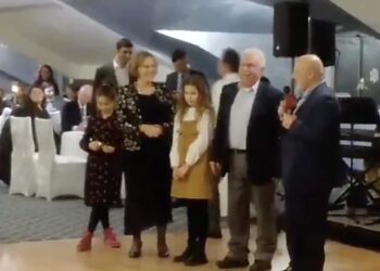 Perinçek ve Saray’ın işadamı, Ethem Sancak’la sahne aldı