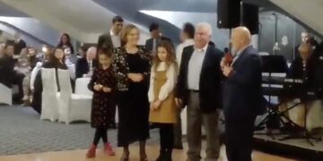 Perinçek ve Saray’ın işadamı, Ethem Sancak’la sahne aldı