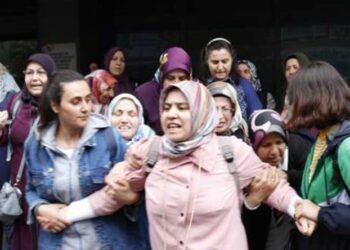 Tutuklu Harbiyelilerin anneleri, evlatları için yürüdükleri gerekçesiyle hakim karşısına çıkacak