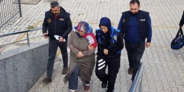 AKP’nin kadınlara yönelik cadı avı sürüyor: Haklarında ihbar kararı’ olan 27 kişiye daha gözaltı