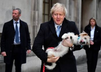 İngiltere’de, Boris Johnson, sandık çıkış anketlerine göre Brexit için gereken yetkiyi aldı